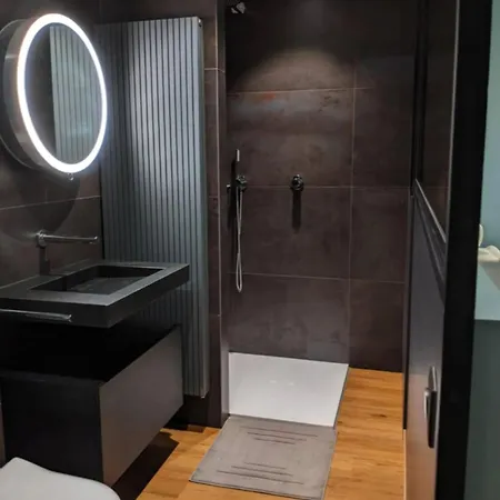 Maison Familiale Avec Sauna A