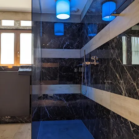 Prázdninový dům Maison Familiale Avec Sauna A *