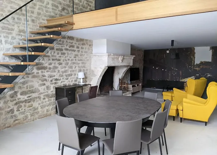 Maison Familiale Avec Sauna A Holiday home *