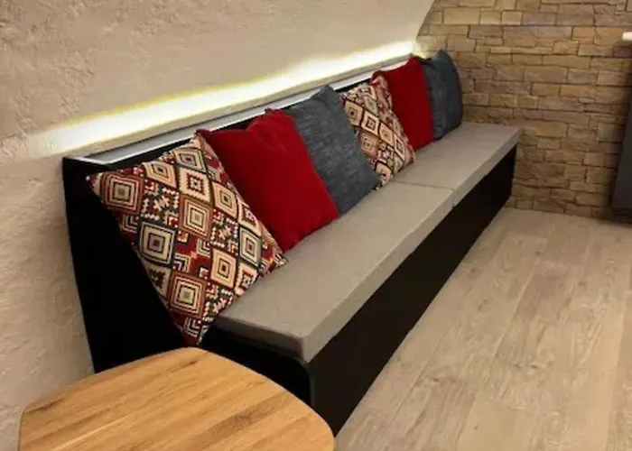 Holiday home Maison Familiale Avec Sauna A *